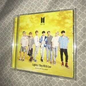 BTS Lights / Boy with Luv CD
